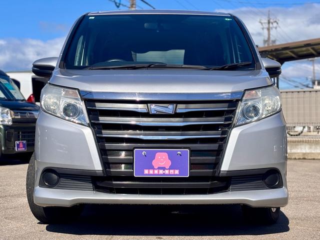 ノア Ｘ　４ＷＤ　スロープ　タイプ１　福祉車両　車いす２人　ニールダウン　後退防止ベルト　車いす電動固定装置（8枚目）