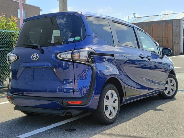 シエンタ Ｇ　ウェルキャブ　福祉車両　スロープ　車いす１人　ニールダウン　後退防止ベルト　車いす電動固定装置（17枚目）