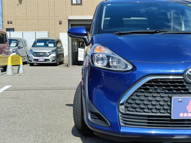 シエンタ Ｇ　ウェルキャブ　福祉車両　スロープ　車いす１人　ニールダウン　後退防止ベルト　車いす電動固定装置（18枚目）