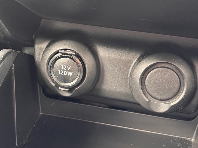 スイフト ハイブリッドＲＳ　４ＷＤ　ナビ　ＥＴＣ　シートヒーター　パドルシフト　フルセグＴＶ　ＤＶＤ　Ｂｌｕｅｔｏｏｔｈ　走行中テレビ視聴可（24枚目）