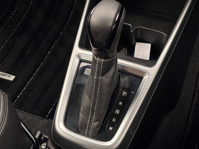 スイフト ハイブリッドＲＳ　４ＷＤ　ナビ　ＥＴＣ　シートヒーター　パドルシフト　フルセグＴＶ　ＤＶＤ　Ｂｌｕｅｔｏｏｔｈ　走行中テレビ視聴可（25枚目）