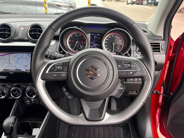 スイフト ハイブリッドＲＳ　４ＷＤ　ナビ　ＥＴＣ　シートヒーター　パドルシフト　フルセグＴＶ　ＤＶＤ　Ｂｌｕｅｔｏｏｔｈ　走行中テレビ視聴可（34枚目）