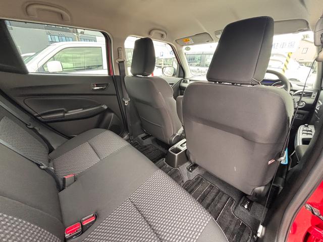 スイフト ハイブリッドＲＳ　４ＷＤ　ナビ　ＥＴＣ　シートヒーター　パドルシフト　フルセグＴＶ　ＤＶＤ　Ｂｌｕｅｔｏｏｔｈ　走行中テレビ視聴可（43枚目）