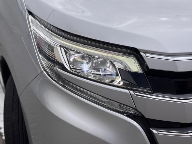 ノア Ｘ　福祉車両　スロープ　タイプ１　車いす２人　電動車いす固定装置　ナビ　バックカメラ　ワンセグ　Ｂｌｕｅｔｏｏｔｈ　ドラレコ　オートクルーズ　左側パワースライドドア　ＴＳＳ（15枚目）