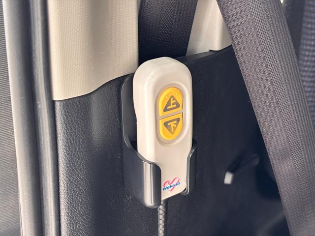 ノア Ｘ　福祉車両　スロープ　タイプ１　車いす２人　電動車いす固定装置　ナビ　バックカメラ　ワンセグ　Ｂｌｕｅｔｏｏｔｈ　ドラレコ　オートクルーズ　左側パワースライドドア　ＴＳＳ（20枚目）