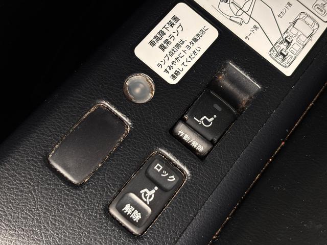 ノア Ｘ　福祉車両　スロープ　タイプ１　車いす２人　電動車いす固定装置　ナビ　バックカメラ　ワンセグ　Ｂｌｕｅｔｏｏｔｈ　ドラレコ　オートクルーズ　左側パワースライドドア　ＴＳＳ（21枚目）