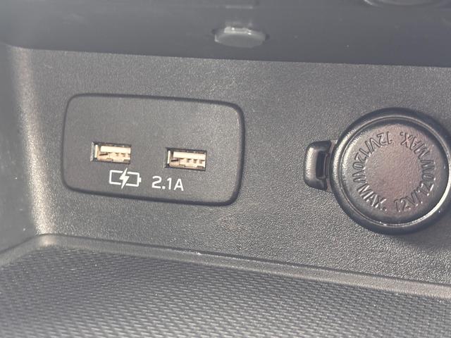 フォレスター アドバンス　４ＷＤ　８インチナビ　サイドカメラ　バックカメラ　フルセグＴＶ　ＤＶＤ　Ｂｌｕｅｔｏｏｔｈ　ＥＴＣ　シートヒーター　ステアリングヒーター　オートクルーズ　ＬＥＤライト（27枚目）