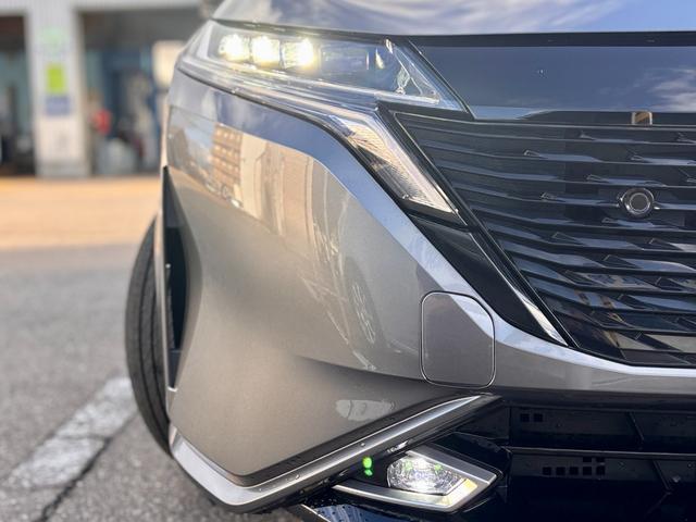 オーラ Ｇ　ＦＯＵＲ　レザーエディション　４ＷＤ　９インチナビ　アラウンドビューモニター　プロパイロット　ＢＯＳＥサウンド　デジタルインナーミラー　置くだけ充電　黒革シート　シートヒーター　ステアリングヒーター　ＬＥＤライト　フォグ（11枚目）