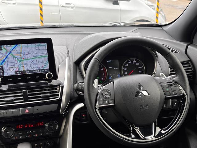 エクリプスクロス Ｐ　４ＷＤ　純正ナビ　全方位モニター　パワーバックドア　ハーフレザーシート　オートクルーズ　シートヒーター　ＬＥＤライト　フルセグＴＶ　Ｂｌｕｅｔｏｏｔｈ　ＥＴＣ（15枚目）