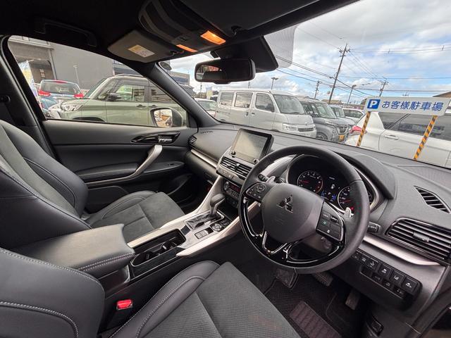 エクリプスクロス Ｐ　４ＷＤ　純正ナビ　全方位モニター　パワーバックドア　ハーフレザーシート　オートクルーズ　シートヒーター　ＬＥＤライト　フルセグＴＶ　Ｂｌｕｅｔｏｏｔｈ　ＥＴＣ（33枚目）