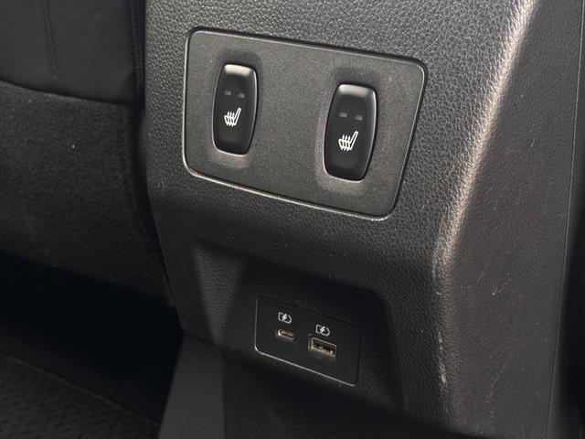 エクリプスクロス Ｐ　４ＷＤ　純正ナビ　全方位モニター　パワーバックドア　ハーフレザーシート　オートクルーズ　シートヒーター　ＬＥＤライト　フルセグＴＶ　Ｂｌｕｅｔｏｏｔｈ　ＥＴＣ（42枚目）