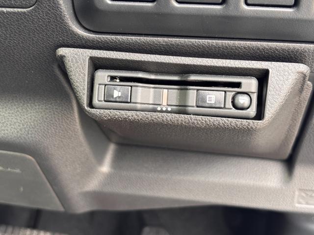 フォレスター Ｘ－ブレイク　４ＷＤ　ドライバーモニタリングシステム　アイサイトセフティプラス　８インチナビ　フルセグＴＶ　ＤＶＤ　Ｂｌｕｅｔｏｏｔｈ　バックカメラ　ＥＴＣ　パワーシート　ステアリングヒーター　ＬＥＤライト（30枚目）