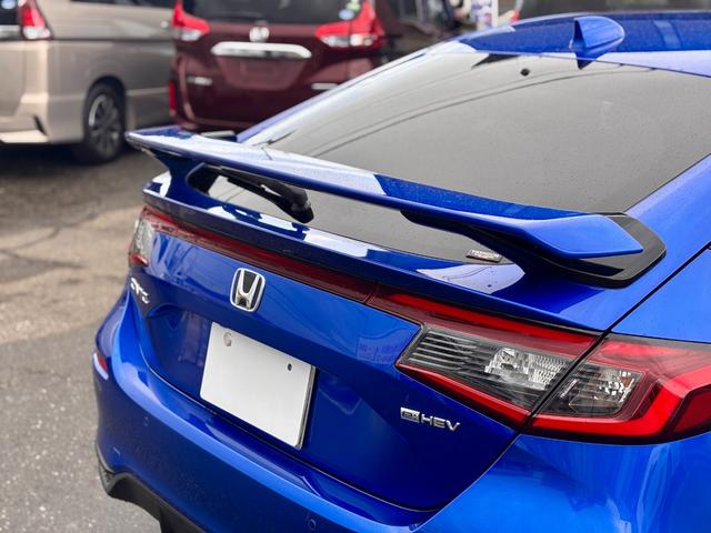 シビック e:HEV リアスポイラー BOSEサウンド ハーフレザーシート パワーシート シートヒーター LEDライト フォグ 置くだけ充電 ETC2.0 前後ドラレコ フルセグTV Bluetooth(12枚目)