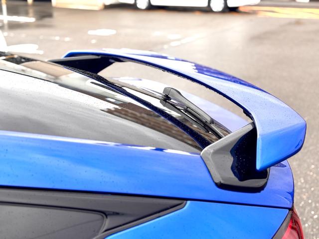 シビック e:HEV リアスポイラー BOSEサウンド ハーフレザーシート パワーシート シートヒーター LEDライト フォグ 置くだけ充電 ETC2.0 前後ドラレコ フルセグTV Bluetooth(14枚目)