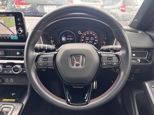 シビック e:HEV リアスポイラー BOSEサウンド ハーフレザーシート パワーシート シートヒーター LEDライト フォグ 置くだけ充電 ETC2.0 前後ドラレコ フルセグTV Bluetooth(40枚目)