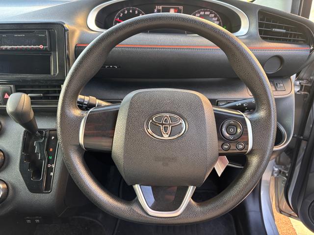 シエンタ Ｘ　タイプ１　スロープ　福祉車両　車いす１人　車いす電動固定装置　後退防止ベルト　ニールダウン（39枚目）