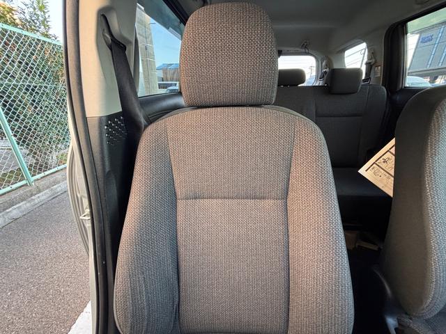 シエンタ Ｘ　タイプ１　スロープ　福祉車両　車いす１人　車いす電動固定装置　後退防止ベルト　ニールダウン（45枚目）