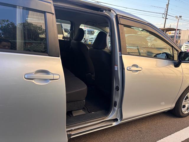 シエンタ Ｘ　タイプ１　スロープ　福祉車両　車いす１人　車いす電動固定装置　後退防止ベルト　ニールダウン（47枚目）