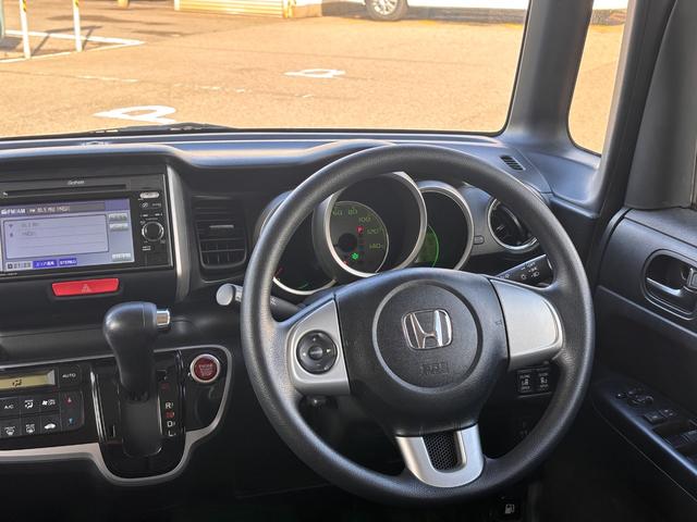 N-BOX G SSパッケージ 両側パワースライドドア ディスプレイオーディオ バックカメラ ETC CD ハンズフリー(15枚目)