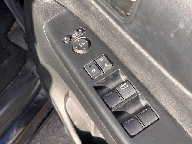 N-BOX G SSパッケージ 両側パワースライドドア ディスプレイオーディオ バックカメラ ETC CD ハンズフリー(28枚目)