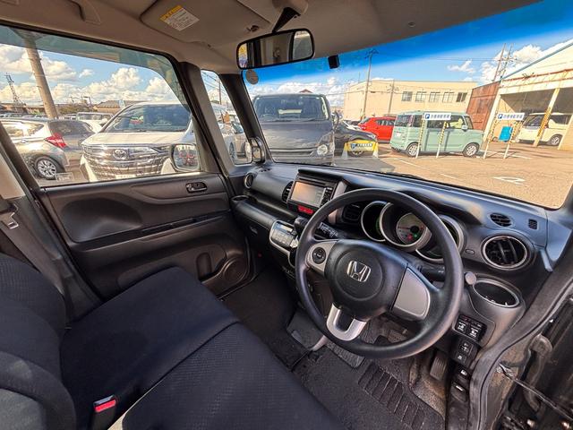 N-BOX G SSパッケージ 両側パワースライドドア ディスプレイオーディオ バックカメラ ETC CD ハンズフリー(30枚目)