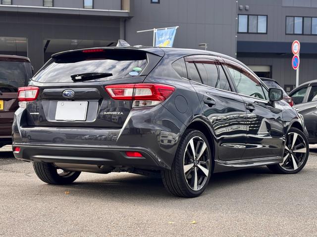 インプレッサスポーツ ２．０ｉ－Ｓアイサイト　４ＷＤ　純正ナビ　バックカメラ　ＥＴＣ２．０　レーダークルーズ　パワーシート　シートヒーター　レザーシート　ＢＭＳ　フルセグＴＶ　ＤＶＤ　Ｂｌｕｅｔｏｏｔｈ（9枚目）