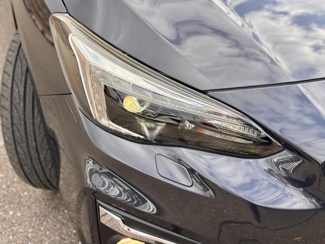 インプレッサスポーツ ２．０ｉ－Ｓアイサイト　４ＷＤ　純正ナビ　バックカメラ　ＥＴＣ２．０　レーダークルーズ　パワーシート　シートヒーター　レザーシート　ＢＭＳ　フルセグＴＶ　ＤＶＤ　Ｂｌｕｅｔｏｏｔｈ（11枚目）