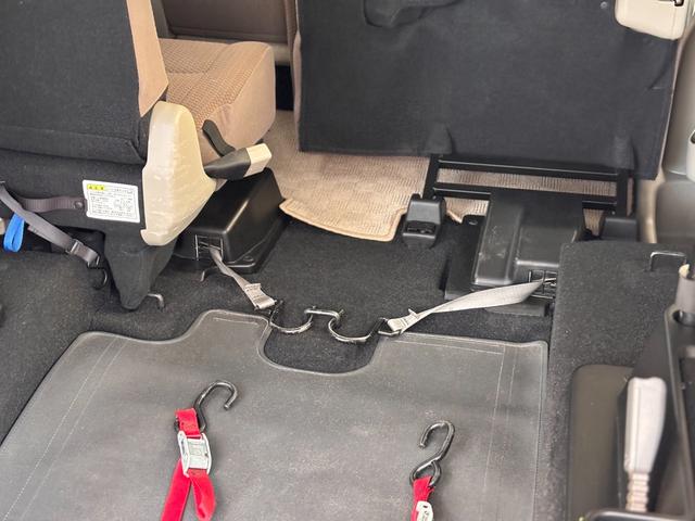 NV100クリッパーリオ チェアキャブ スロープ 福祉車両 車いす1人 電動ウインチ 車いす手動固定装置(19枚目)