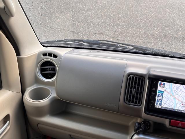 NV100クリッパーリオ チェアキャブ スロープ 福祉車両 車いす1人 電動ウインチ 車いす手動固定装置(23枚目)