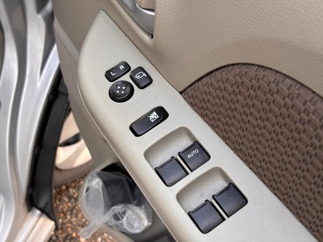 NV100クリッパーリオ チェアキャブ スロープ 福祉車両 車いす1人 電動ウインチ 車いす手動固定装置(39枚目)