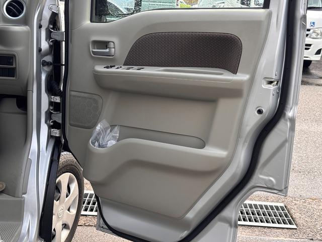 NV100クリッパーリオ チェアキャブ スロープ 福祉車両 車いす1人 電動ウインチ 車いす手動固定装置(40枚目)