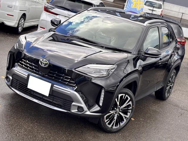 ヤリスクロス ハイブリッドZ アドベンチャー トヨタチームメイト 寒冷地仕様 8インチディスプレイオーディオ パノラマモニター ステアリングヒーター パワーシート ルーフレール LEDライト(7枚目)