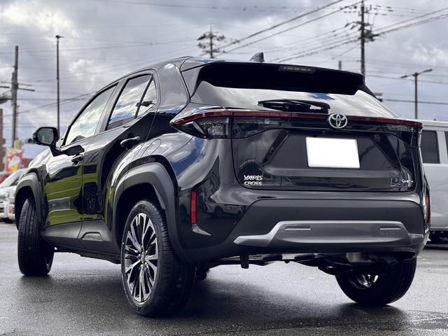 ヤリスクロス ハイブリッドZ アドベンチャー トヨタチームメイト 寒冷地仕様 8インチディスプレイオーディオ パノラマモニター ステアリングヒーター パワーシート ルーフレール LEDライト(9枚目)