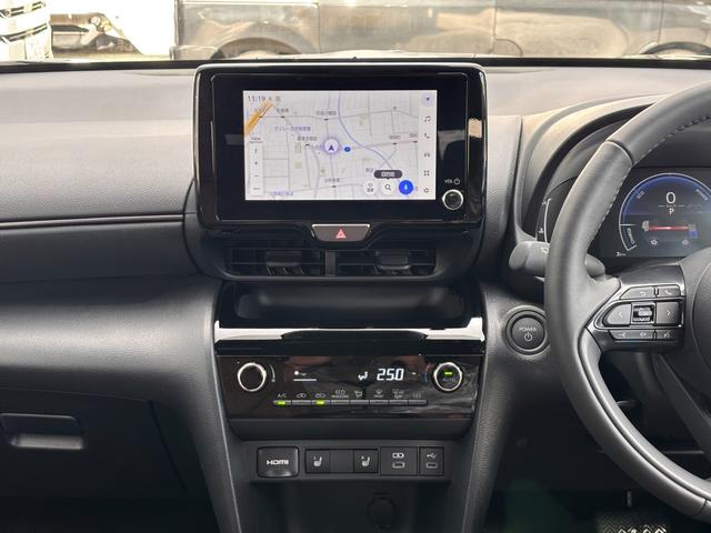 ヤリスクロス ハイブリッドZ アドベンチャー トヨタチームメイト 寒冷地仕様 8インチディスプレイオーディオ パノラマモニター ステアリングヒーター パワーシート ルーフレール LEDライト(17枚目)