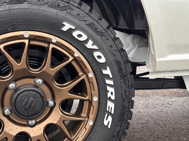 ジムニー ＸＣ　４ＷＤ　届出済未使用車　ＯＰＥＮＣＯＵＮＴＲＹ　Ｒ／Ｔ　ＷＥＤＳホイール　ＬＥＤライト　フォグランプ　シートヒーター　ヒーテッドドアミラー（52枚目）