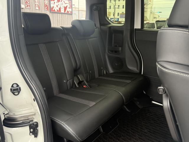 N-BOXカスタム ターボコーディネートスタイル ドラレコ エンジンスターター シートヒーター アップルカープレイ 両側パワースライドドア バックモニター レーダクルーズ オートライト オートホールド スペアキー 社外AW 衝突軽減ブレーキ ETC(18枚目)