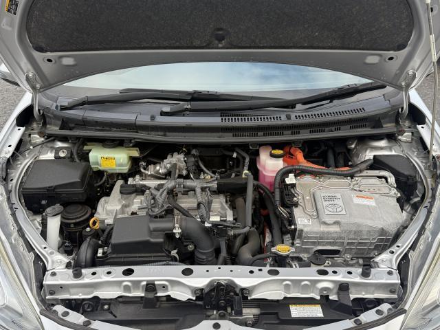 アクア Ｓ　ＥＴＣ　ドライブレコーダー　スマートキー　バックモニター　ナビ（Ｂｌｕｅｔｏｏｔｈオーディオ・フルセグテレビ・Ｂｌｕ－ｒａｙ）　オートライト　横滑り防止装置　ＡＢＳ　電動格納ミラー　盗難防止装置（17枚目）