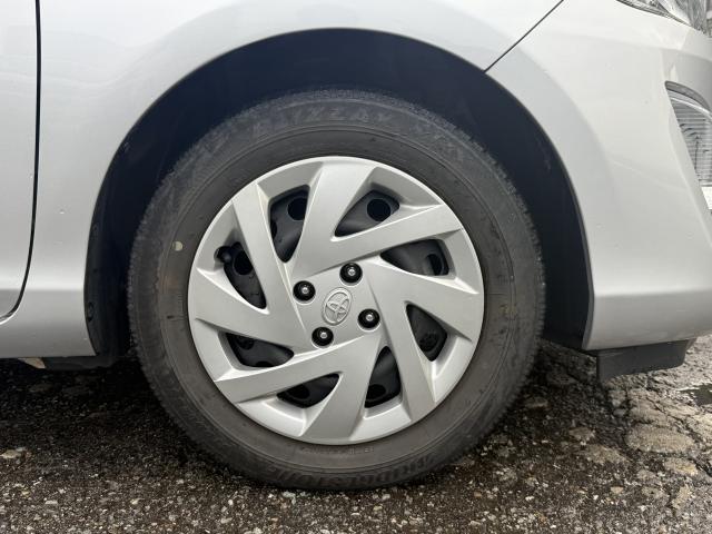 アクア Ｓ　ＥＴＣ　ドライブレコーダー　スマートキー　バックモニター　ナビ（Ｂｌｕｅｔｏｏｔｈオーディオ・フルセグテレビ・Ｂｌｕ－ｒａｙ）　オートライト　横滑り防止装置　ＡＢＳ　電動格納ミラー　盗難防止装置（19枚目）