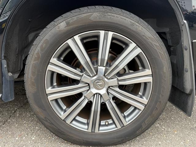 ＬＸ ＬＸ５７０　モデリスタエアロ　マークレビンソン　リアエンター　ＨＵＤ　全方位モニター　２１インチアルミ　クールボックス　サンルーフ　レーダクルーズ　シートヒーター・ベンチレーション　クリアランスソナー　本革黒（20枚目）