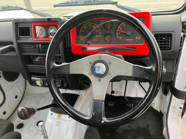 ジムニー インタークーラーターボ メタル 4WD 5速マニュアル ホロ リフトアップ 社外ホイール(15枚目)