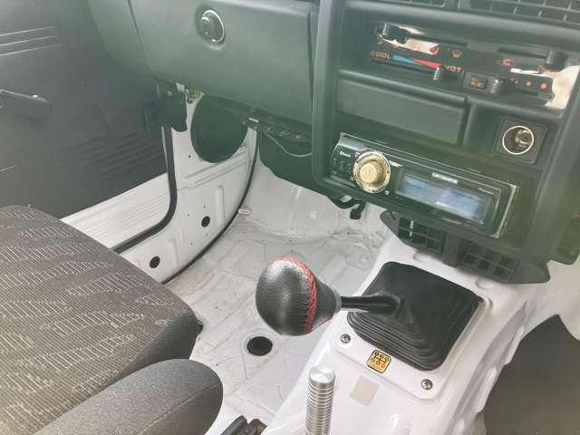 ジムニー インタークーラーターボ メタル 4WD 5速マニュアル ホロ リフトアップ 社外ホイール(19枚目)