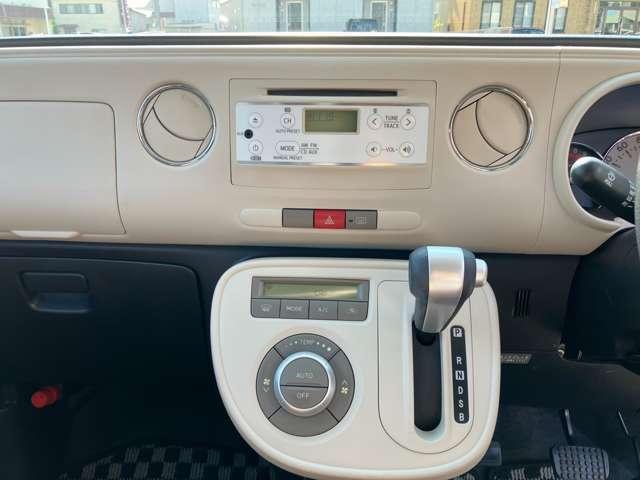 ミラココア ココアプラスXスペシャルコーデ スマートキー 純正CDオーディオ オートエアコン 電動格納ミラー ベンチシート ルーフレール(17枚目)