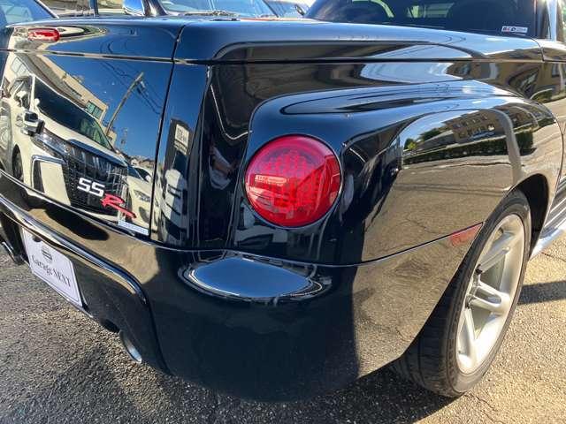 シボレーＳＳＲ 　メモリーナビ　フルセグＴＶ　バックカメラ　Ｂｌｕｅｔｏｏｔｈオーディオ　ＥＴＣ　ピックアップ（18枚目）