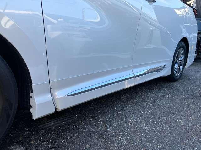 アルファード Ｚ　モデリスタ　純正ディスプレイオーディオ　全方位カメラ　Ｂｌｕｅｔｏｏｔｈオーディオ　後席モニター　サンルーフ　両側パワースライドドア　スマートキー　プッシュスタート　衝突被害軽減システム（11枚目）