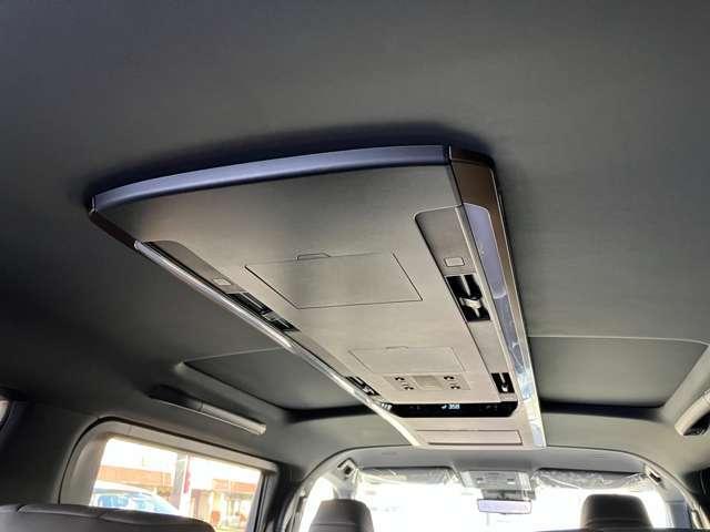 アルファード Ｚ　モデリスタ　純正ディスプレイオーディオ　全方位カメラ　Ｂｌｕｅｔｏｏｔｈオーディオ　後席モニター　サンルーフ　両側パワースライドドア　スマートキー　プッシュスタート　衝突被害軽減システム（15枚目）