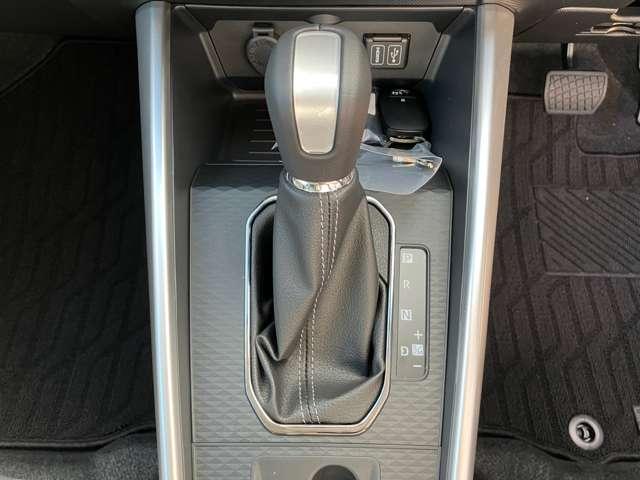 ライズ Z 4WD 登録済未使用車 純正9インチディスプレイ Bluetooth対応 バックカメラ 純正17インチアルミ スマートキー プッシュスタート 衝突被害軽減システム(33枚目)