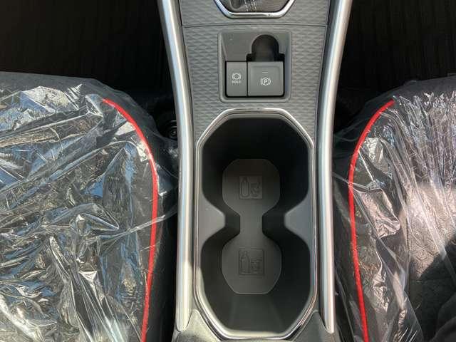 ライズ Z 4WD 登録済未使用車 純正9インチディスプレイ Bluetooth対応 バックカメラ 純正17インチアルミ スマートキー プッシュスタート 衝突被害軽減システム(34枚目)