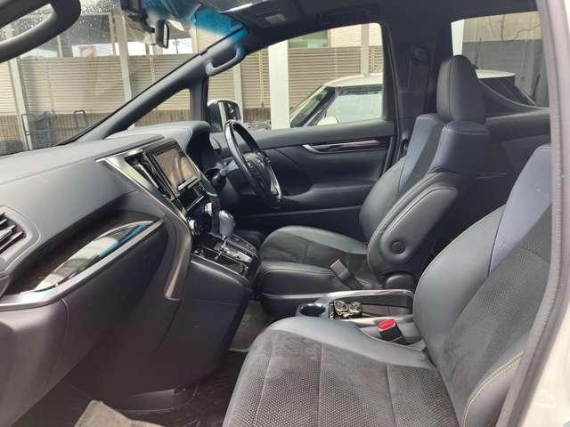 ヴェルファイア 2.5Z Aエディション ゴールデンアイズ 土足禁止車両 サンルーフ メモリーナビ フルセグTV バックカメラ Bluetoothオーディオ 後席モニター ETC 両側パワースライドドア スマートキープッシュスタート(15枚目)