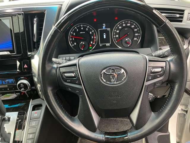 ヴェルファイア 2.5Z Aエディション ゴールデンアイズ 土足禁止車両 サンルーフ メモリーナビ フルセグTV バックカメラ Bluetoothオーディオ 後席モニター ETC 両側パワースライドドア スマートキープッシュスタート(19枚目)