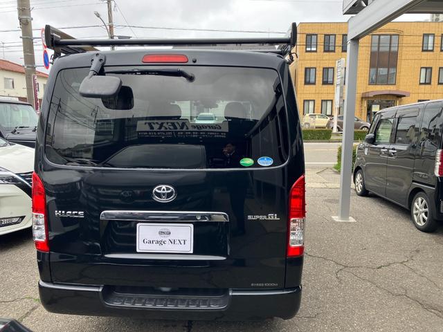 ハイエースバン ロングスーパーGL ディーゼルターボ 4WD メモリーナビ フルセグTV Bluetoothオーディオ ルーフキャリア 17インチアルミホイール ETC ドライブレコーダー 盗難防止システム 衝突被害軽減システム(5枚目)